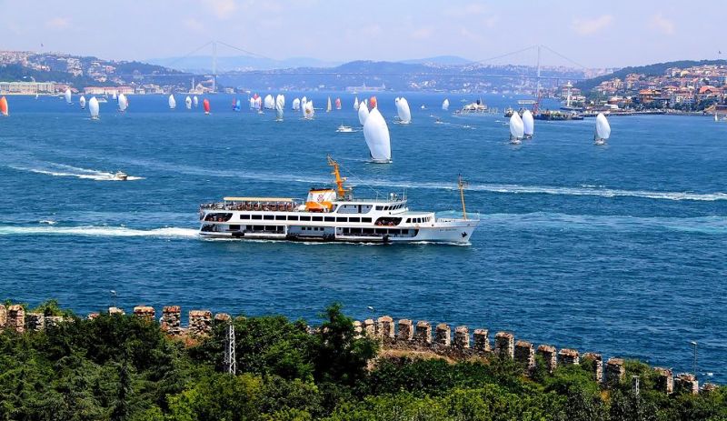Sailing on the Bosphorus: Istanbul's Famous Waterway Tour