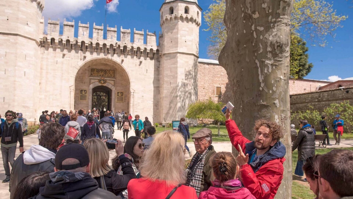 Topkapi Palace Museum Tickets and Tours: Compare + 5% discount

+ 2023